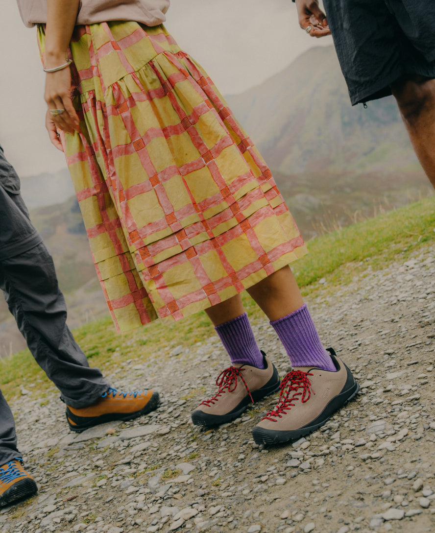 Women's Jasper Sneaker  |  Pansy/Black - Image 10